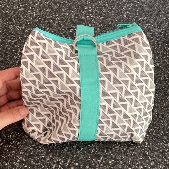 SAFETY 1st Baby Essentials Travel Case and Accessories - Picture 1 of 7